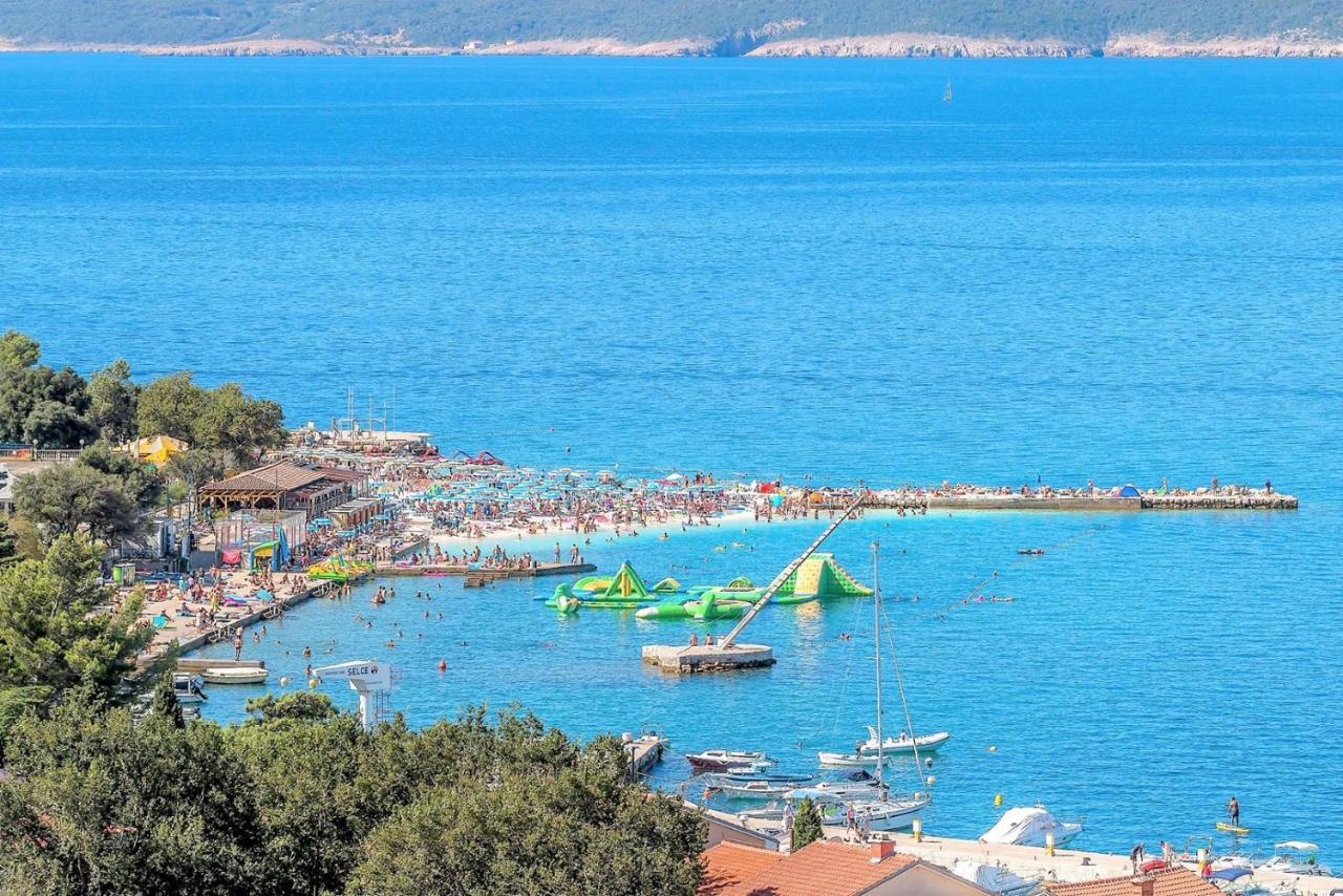 Holiday House Queens With Sea View Селце Екстериор снимка